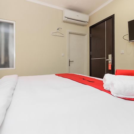 Reddoorz Plus @ Thamrin Jakarta Luaran gambar