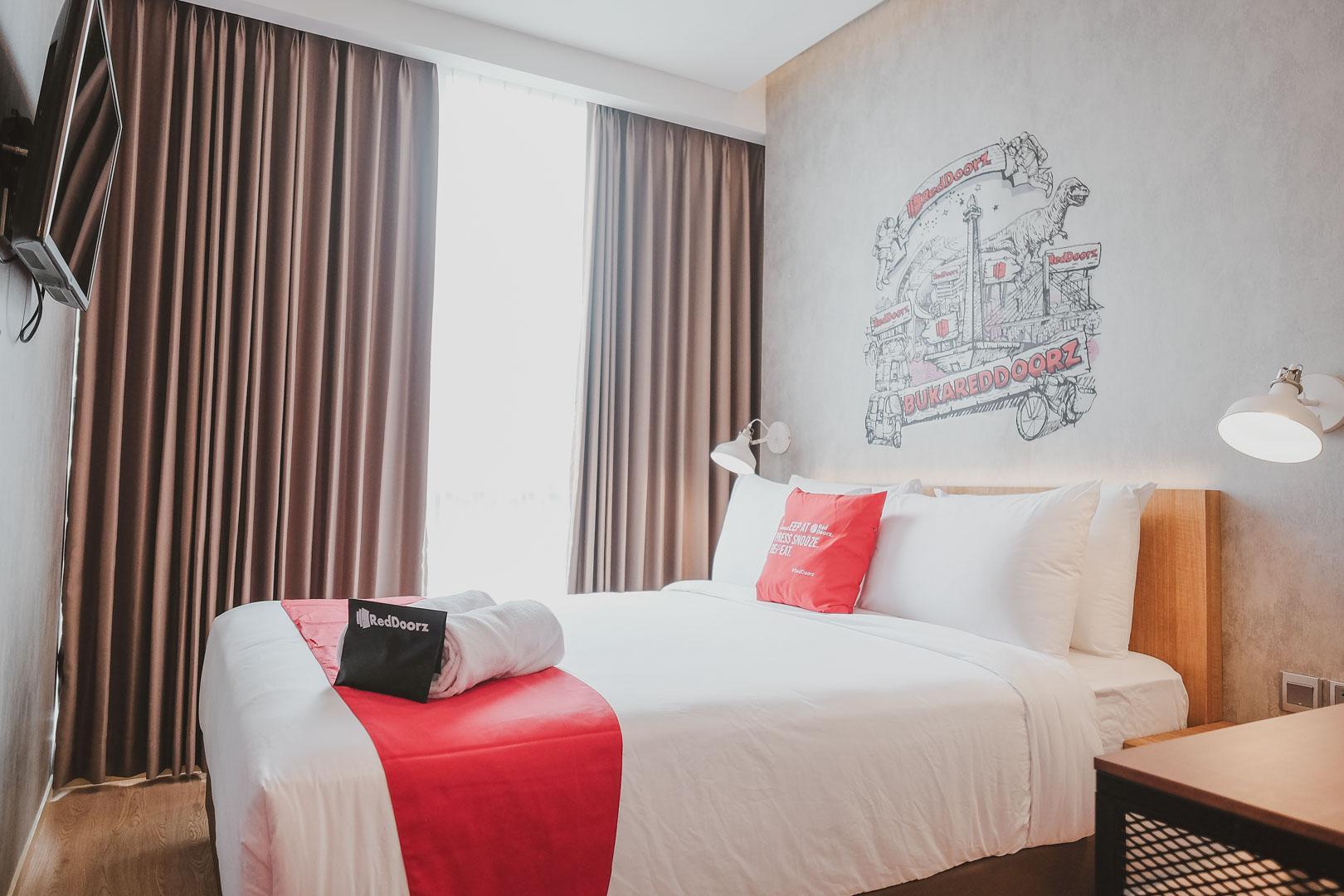 Reddoorz Plus @ Thamrin Jakarta Luaran gambar